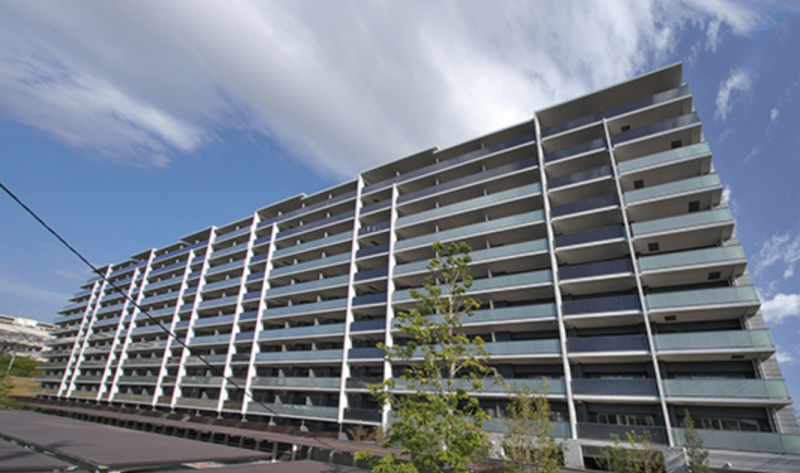 ファイル:アーバン島本シティ 外観 1.png