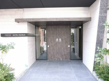 プレシス小岩駅前　エントランス