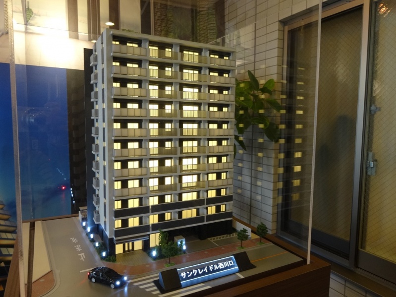 ファイル:サンクレイドル西川口マンション模型.jpg