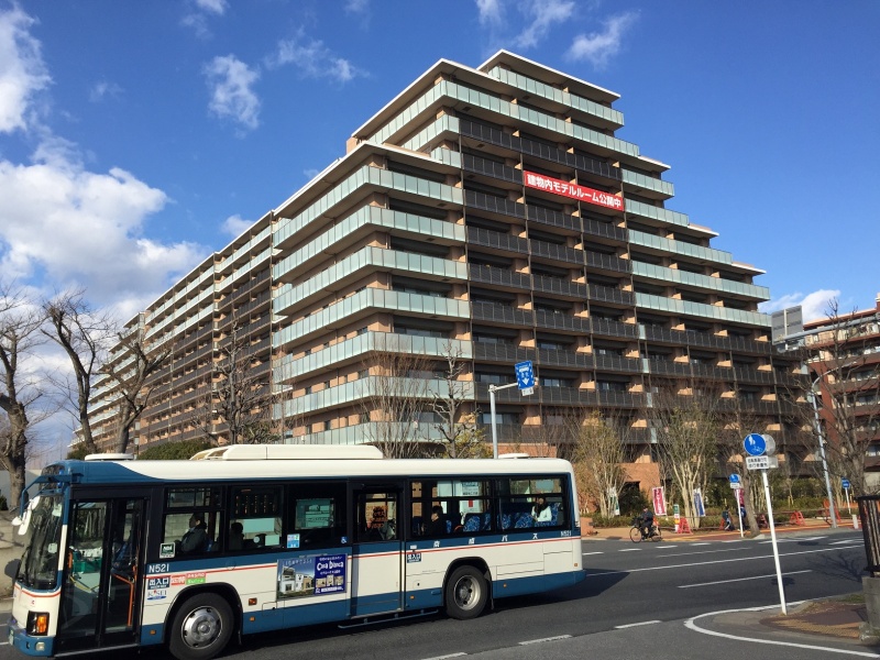 ファイル:パークホームズ稲毛小仲台現地写真（2015-02-19 ）.jpg