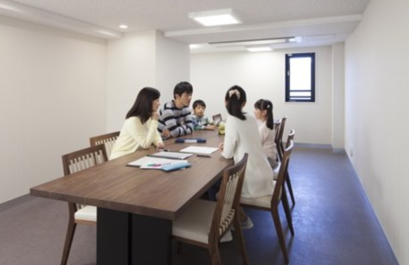 ファイル:シティテラス小金井公園 カンファレンスルーム.png