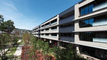 プラウド苦楽園　外観