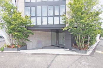 ローレルコート桜山向陽　エントランス