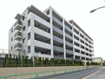 シェフルール中村橋外観