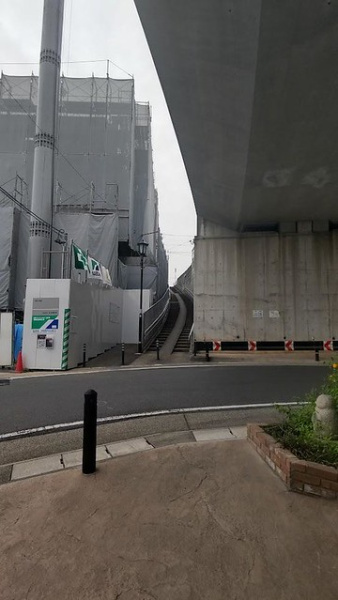 ファイル:プレサンス グラン 覚王山2023.04.16.jpg