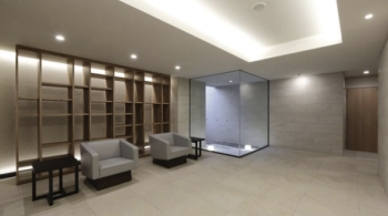 サンクレイドル岐阜　エントランスホール ラウンジ