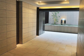 プラウド鷺沼テラス　エントランスホール