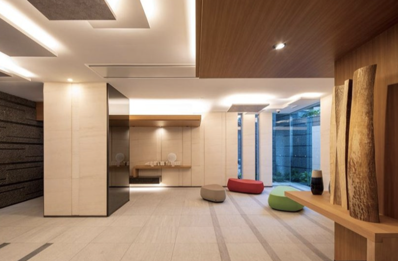 ファイル:プレミスト三鷹 エントランスホール.png