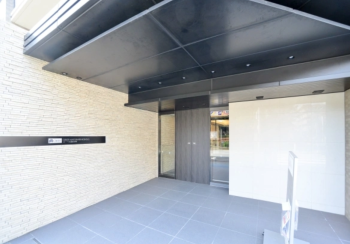 オーベル幕張本郷　エントランス