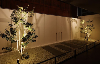 グランドオーク久留米通町　中庭