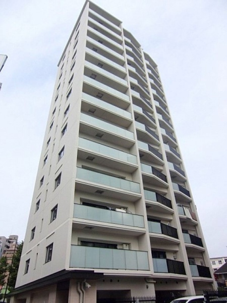 ファイル:パークホームズ王子 外観 170129.jpg