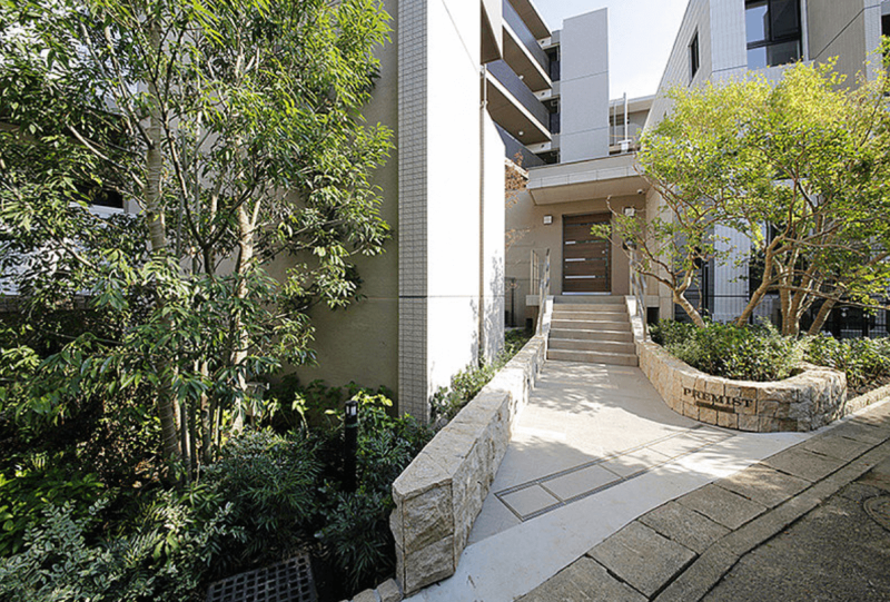 ファイル:プレミスト上麻生 サブエントランス.png