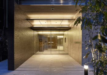 シャリエ越谷蒲生　エントエランス2