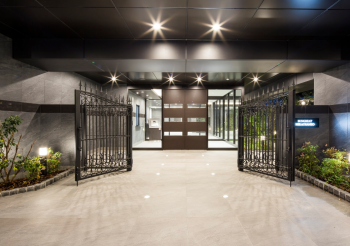 サングレート平尾山荘　エントランス