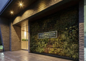 プレサンスロジェ千代田東神田　エントランス