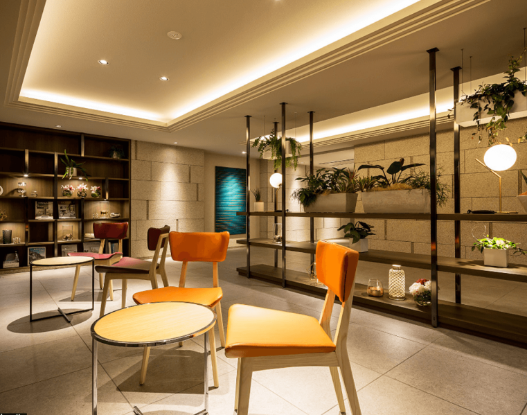 ファイル:プレミスト愛宕の杜 エントランスホール ラウンジ.png