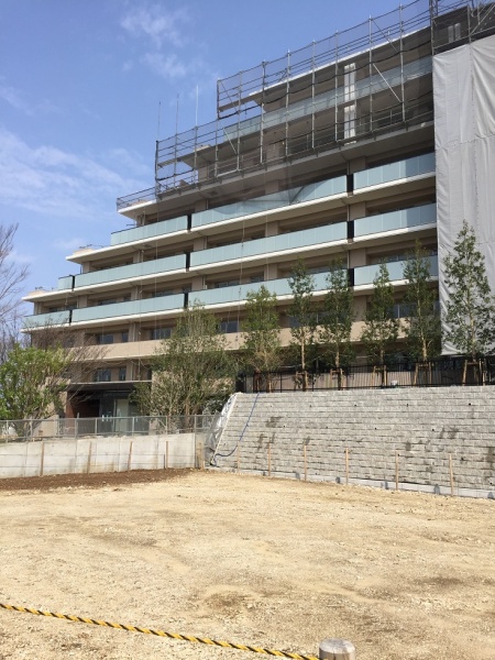 ファイル:オハナ 北習志野外観（2016-03-20）.jpg