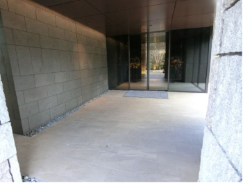 グランドメゾン浄水ガーデンシティ　フォレストゲートIII エントランス