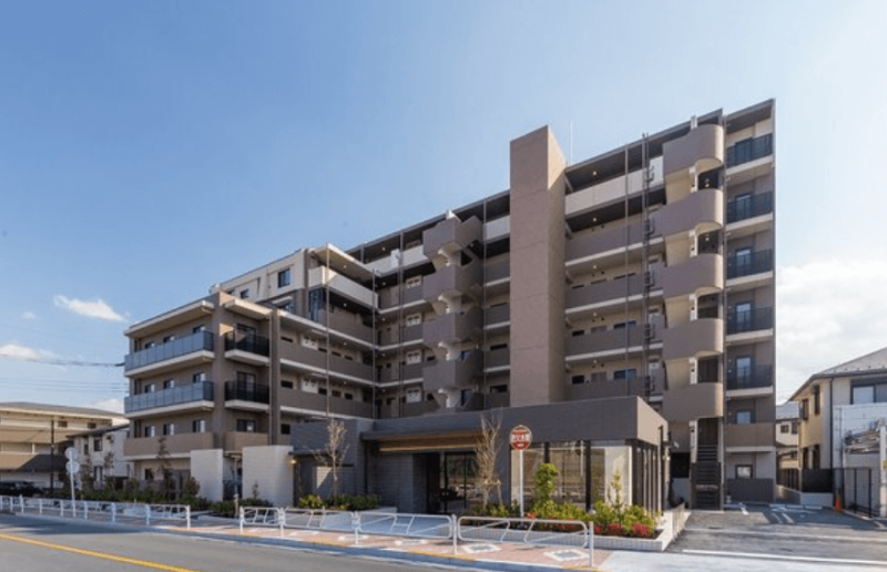 ファイル:センチュリー西八王子パークヒルズ 外観（2022年3月撮影）.png