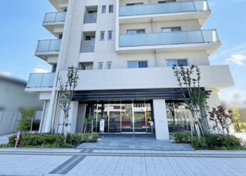 デュオヒルズ彦根　エントエランスアプローチ