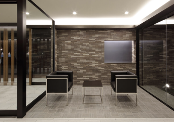 モアグレース庄内通レジデンス　エントランスホール