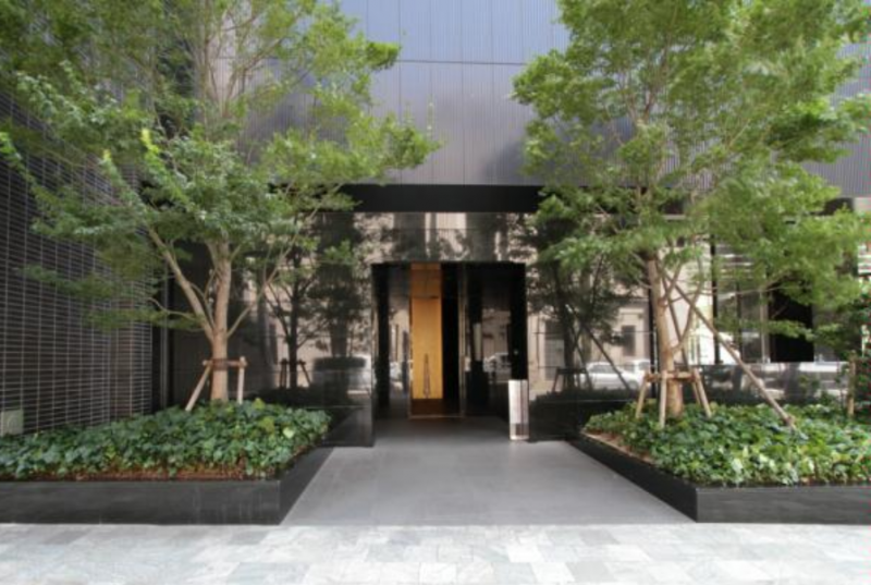 ファイル:The Kitahama エントランスアプローチ.png