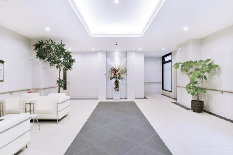 ファイル:グランドパレス永犬丸の森 エントランスホール.png