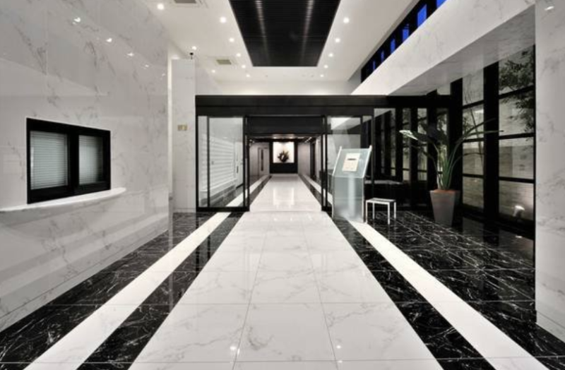 ファイル:グランドパレスグランディオ高田 エントランス.png