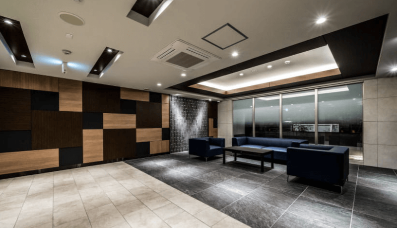 ファイル:プレサンス ロジェ 金山 エントエランスホール.png