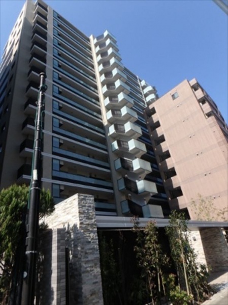 ファイル:プラウド府中パサージュ 外観 170116.jpg