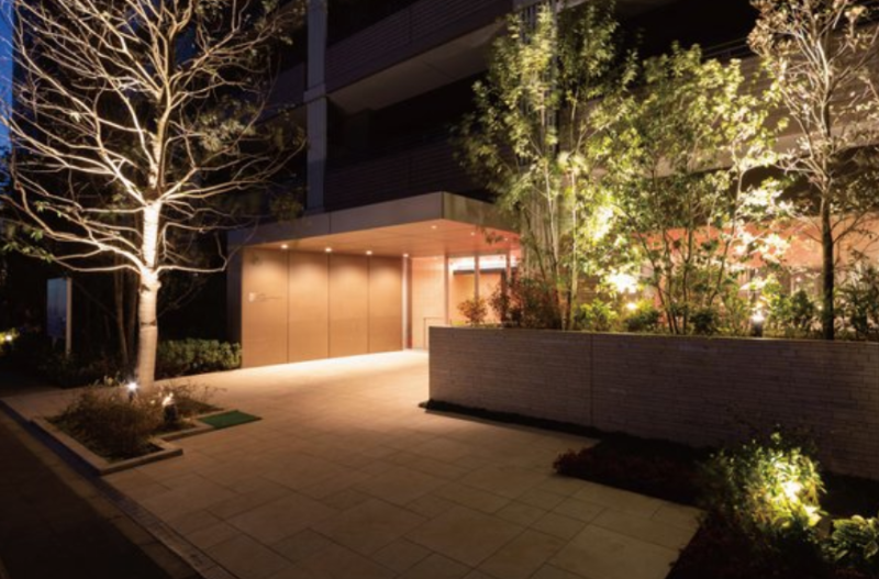 ファイル:パークシティ柏の葉キャンパス サウスフロント エントランス.png