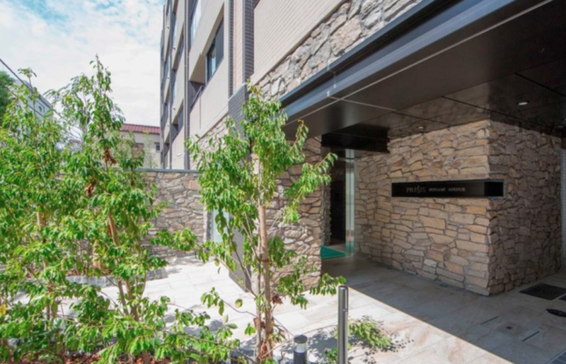 ファイル:プレシス池上アベニュー エントランスアプローチ.png