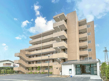 リリファ秦野ブライトゲート　外観