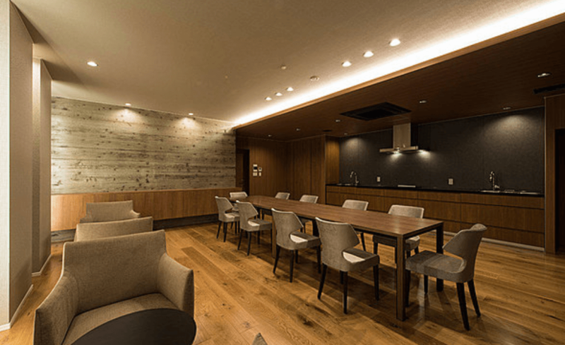 ファイル:MJRザ・ガーデン大江 パーティールーム.png