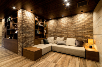 ファーネスト西新レジデンス　ラウンジ