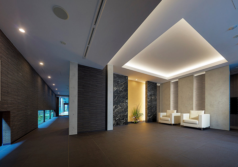 ファイル:パークスクエア浦和常盤 エントランスホール.png