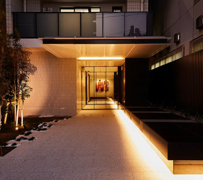 ファイル:リビオレゾン西日暮里 エントランスアプローチ.png